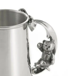 Presentation Royal Selangor Teddy Bears’ Picnic – Baby Mug 13 Presentation Royal Selangor Teddy Bears’ Picnic – Baby Mug -Fashion Accessories 012118R 3 1