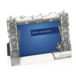 Personalised Pewter Tower Bridge Photo Frame – 4×6