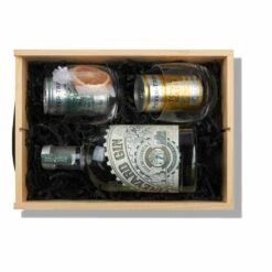 Gin & Tonic Hamper With Engraved Tumblers