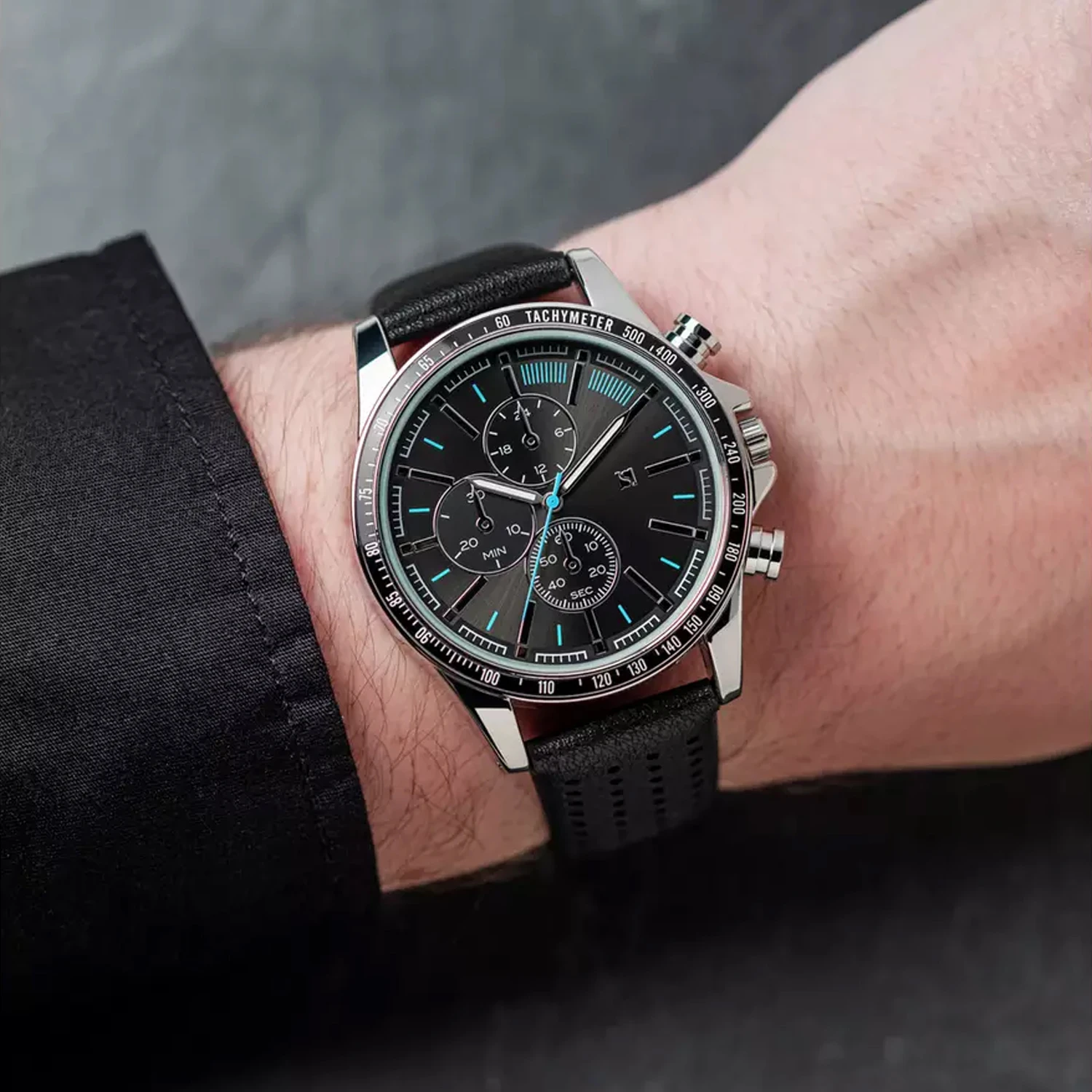 Spirit Men’s PU Strap Watch – Black & Silver 4 Spirit Men’s PU Strap Watch – Black & Silver - Image 2