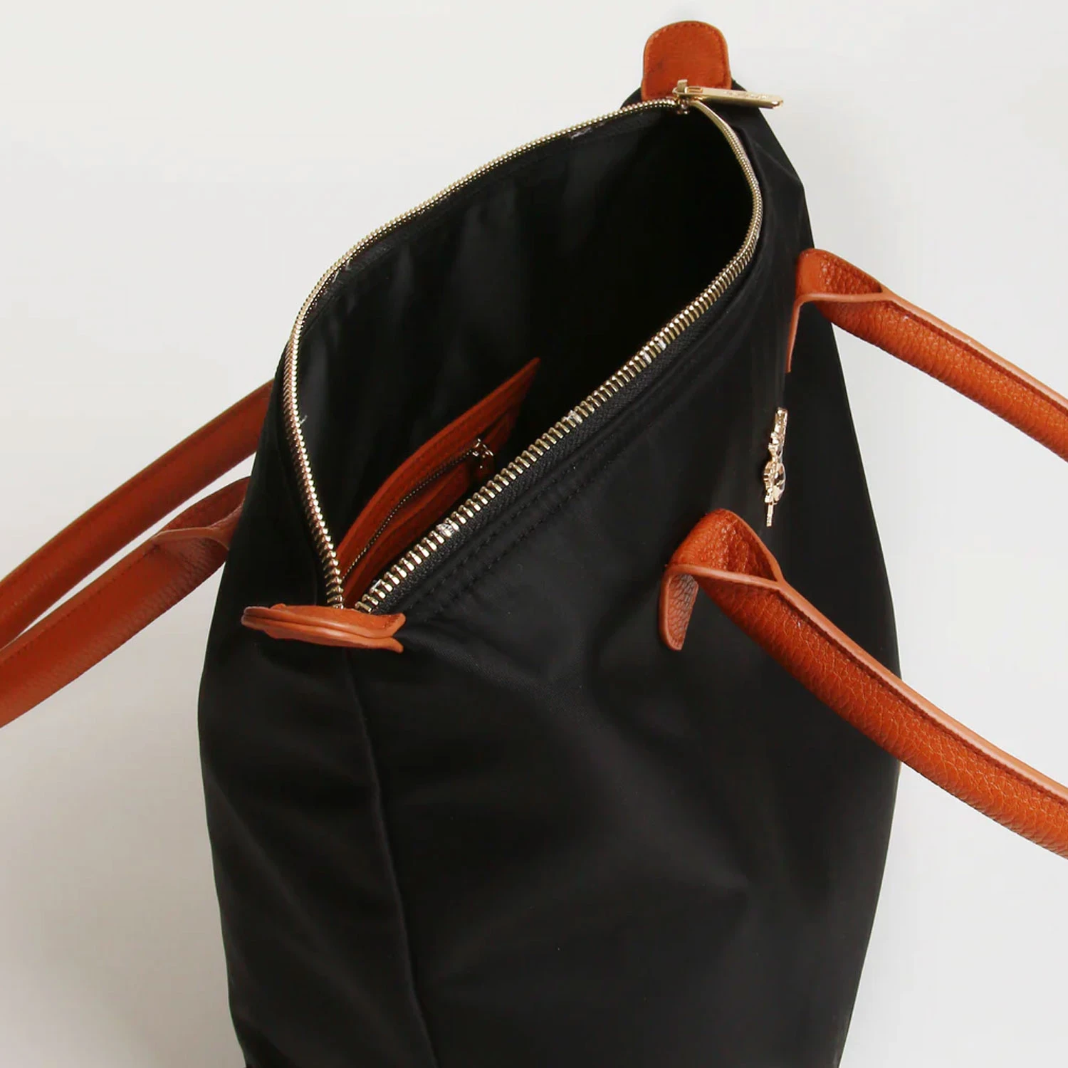 Personalised Black Shoreditch Tote Bag – Medium 6 Personalised Black Shoreditch Tote Bag – Medium - Image 4