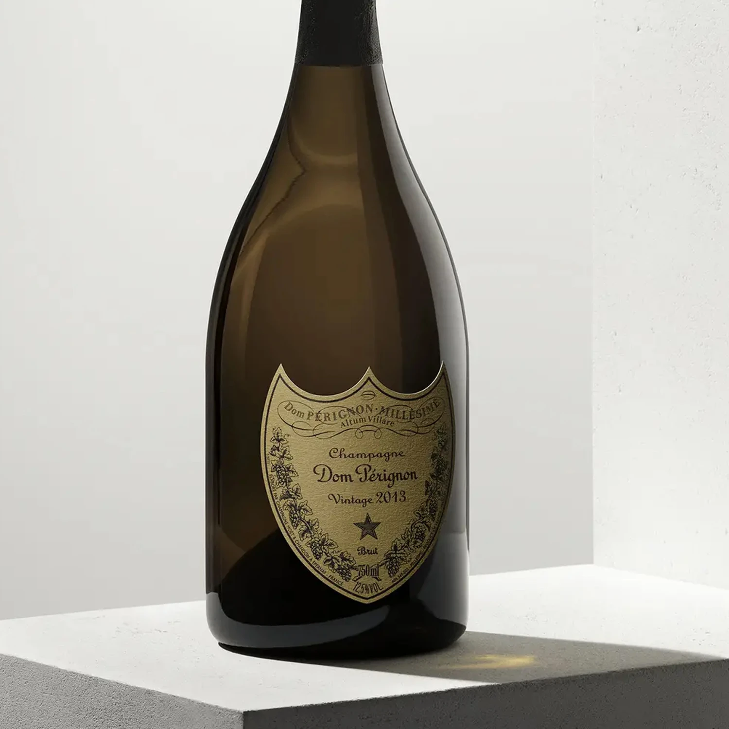 Personalised Dom Pérignon Champagne – 750ml 6 Personalised Dom Pérignon Champagne – 750ml - Image 4