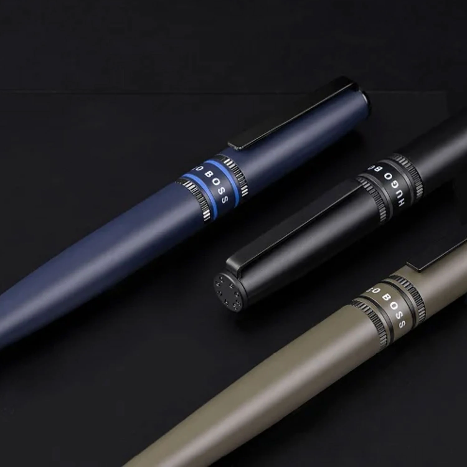 Hugo Boss Illusion Gear Rollerball Blue 4 Hugo Boss Illusion Gear Rollerball Blue - Image 2