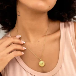 Zodiac Personalised Locket – Gold -Fashion Accessories Lovelox roundzodiaclocket gold london square webres 900x