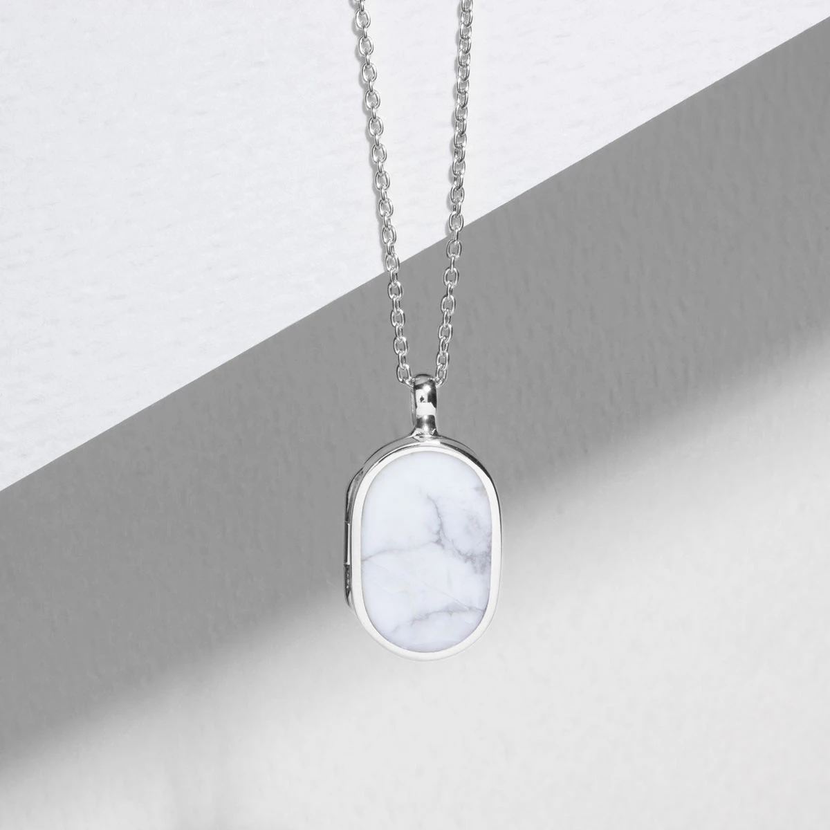 Men’s Small Howlite Dog Tag Locket – Silver 9 Men’s Small Howlite Dog Tag Locket – Silver - Image 7