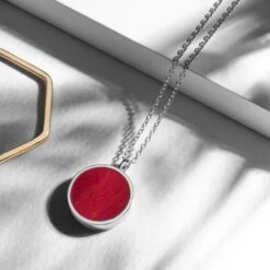 Coral Modern Round Locket – Silver 21 Coral Modern Round Locket – Silver -Fashion Accessories Silver Coral Round mq scaled 1