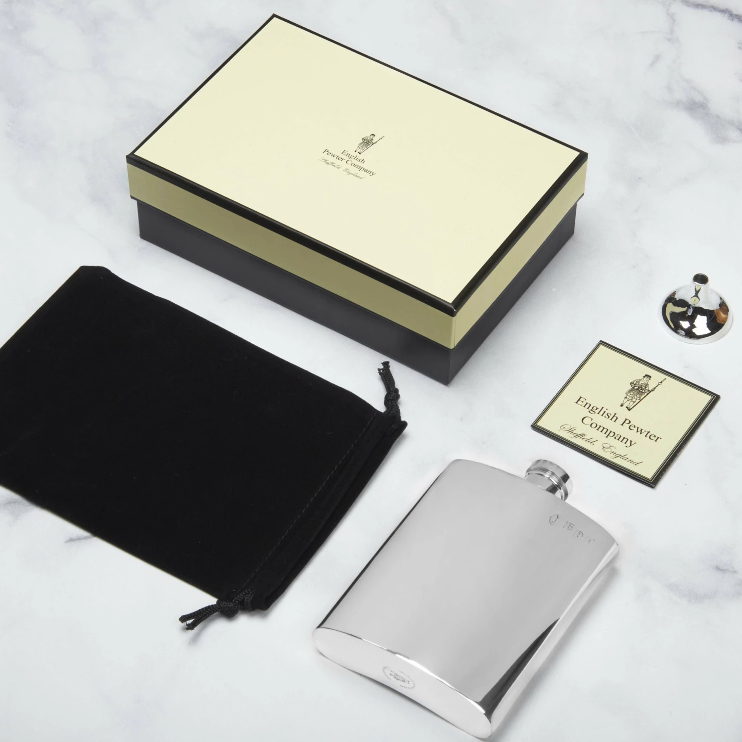 Plain Pewter Personalised Hip Flask 5 Plain Pewter Personalised Hip Flask - Image 3