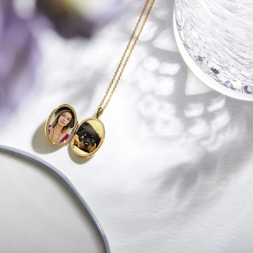Gold Oval Personalised Locket 10 Gold Oval Personalised Locket - Image 8