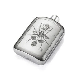 Limited Edition – Vu Noir Spider Hip Flask 11 Limited Edition – Vu Noir Spider Hip Flask -Fashion Accessories spider pewter hip flask angled