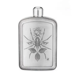 Limited Edition – Vu Noir Spider Hip Flask