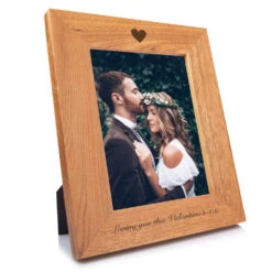 Love Heart Oak Photo Frame – 5×7